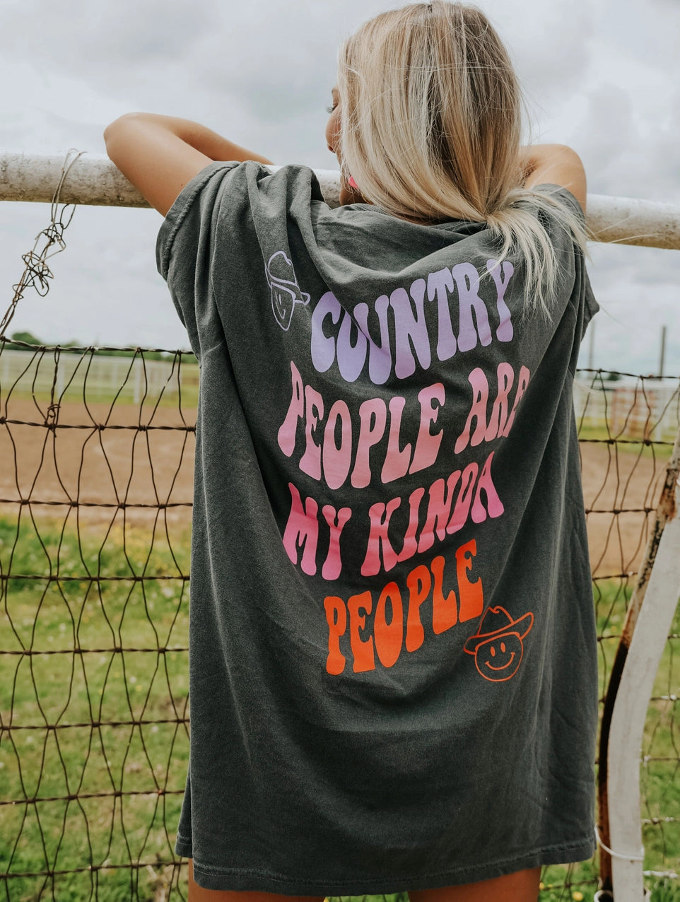 Country People Are My Kind of People Graphic Tee