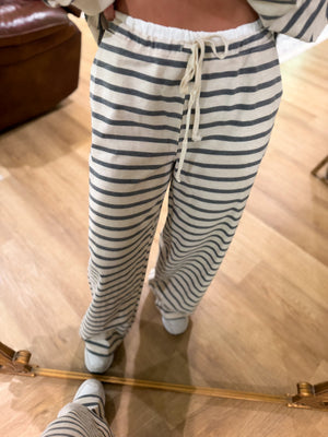 Banks Striped Double Layered Wide Leg Pants