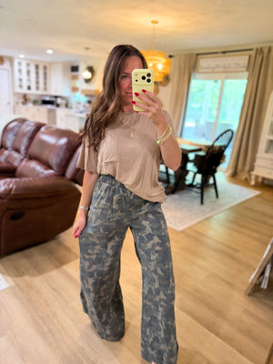 Victoria Washed Camo Jeans
