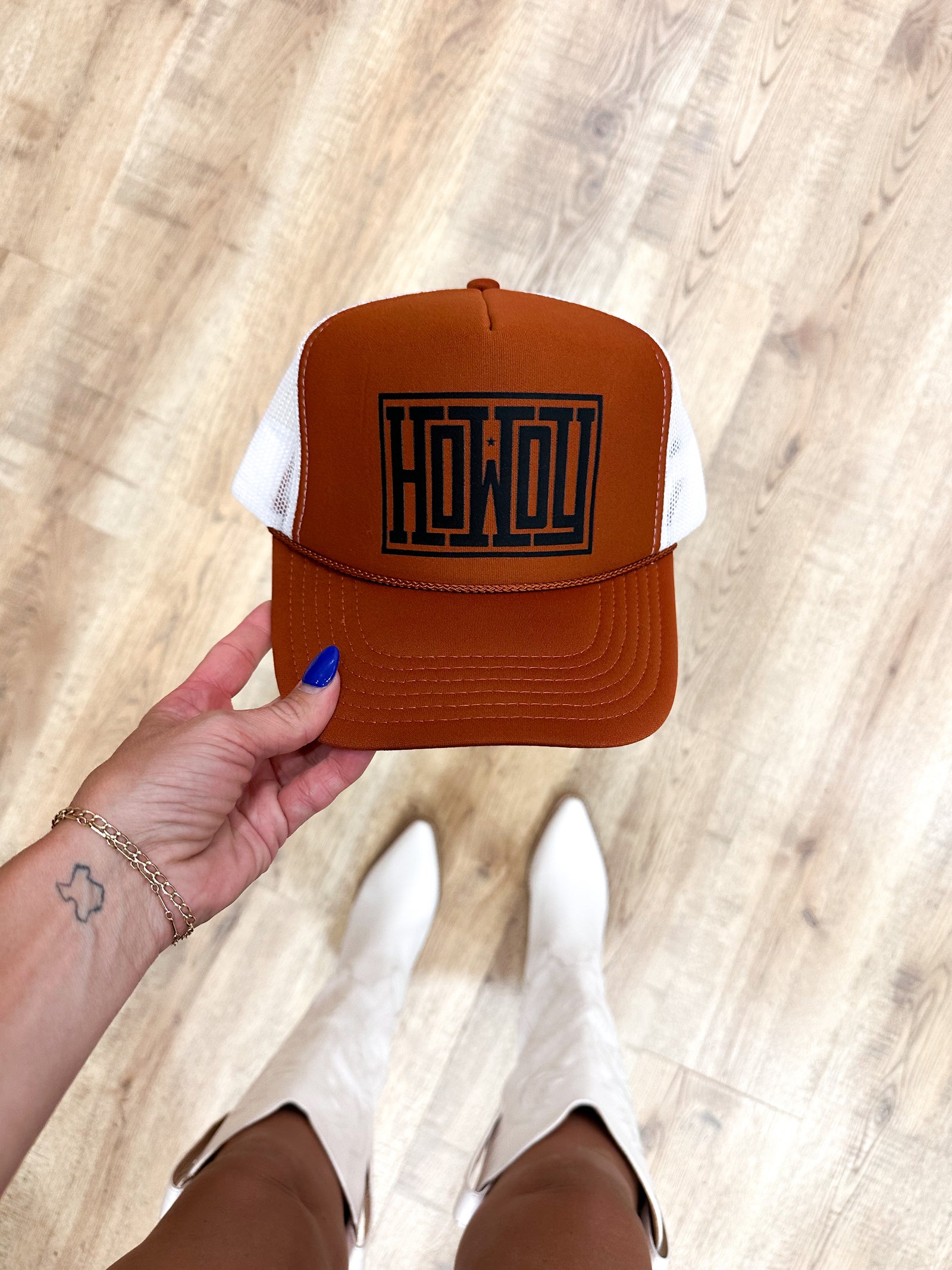 Howdy Trucker Hat - Rust