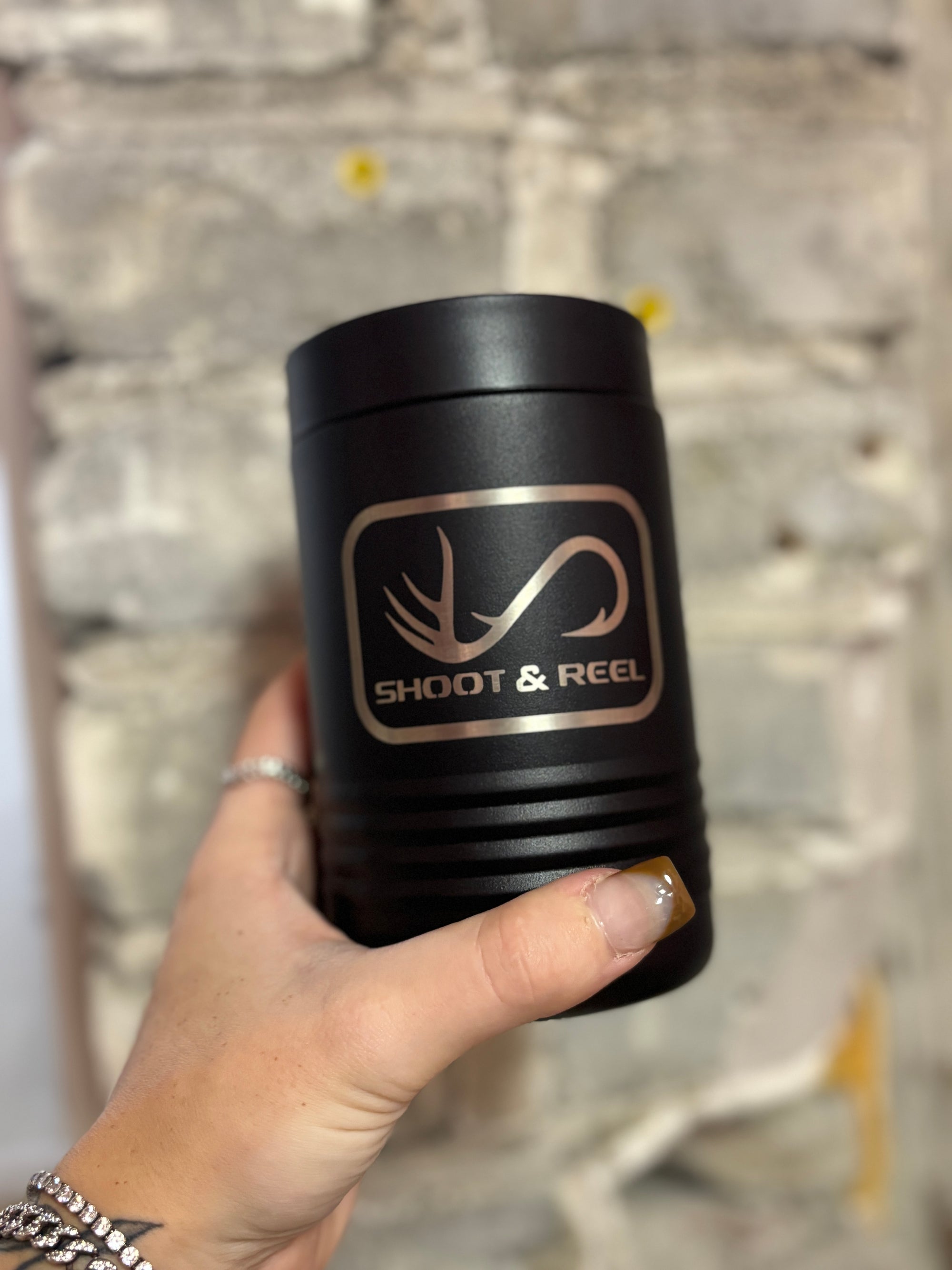 Shoot & Reel Can Holder - S&R Logo