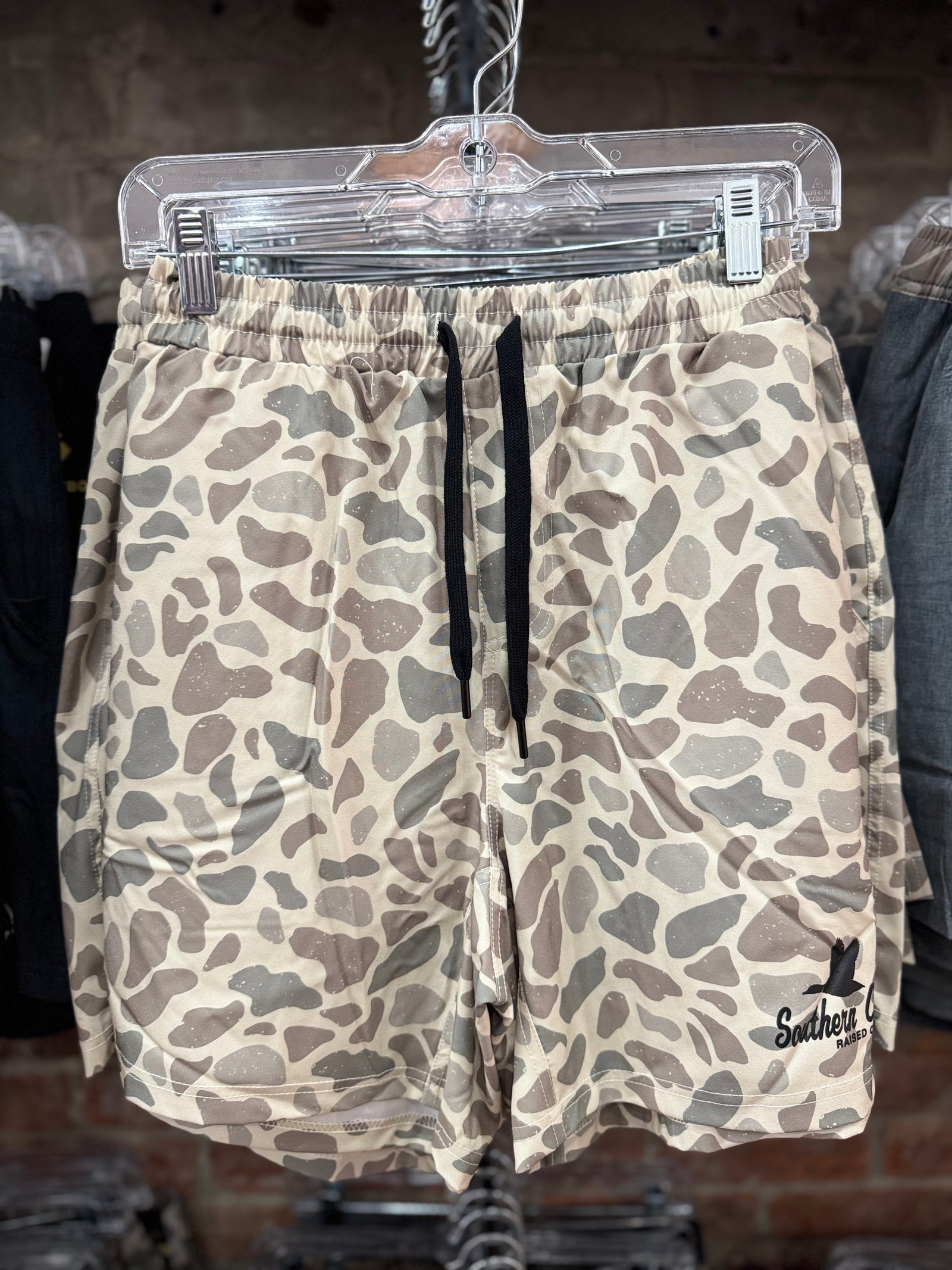 Southern Cut Hybrid Shorts - Desert Camo