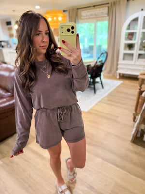 Sloane Acid Washed Long Sleeve Top - Brown