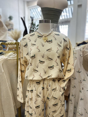 Duck Pond Crewneck - Cream