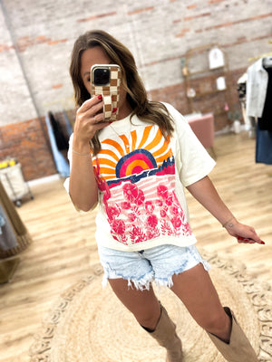 Sunrise Graphic Cropped Tee