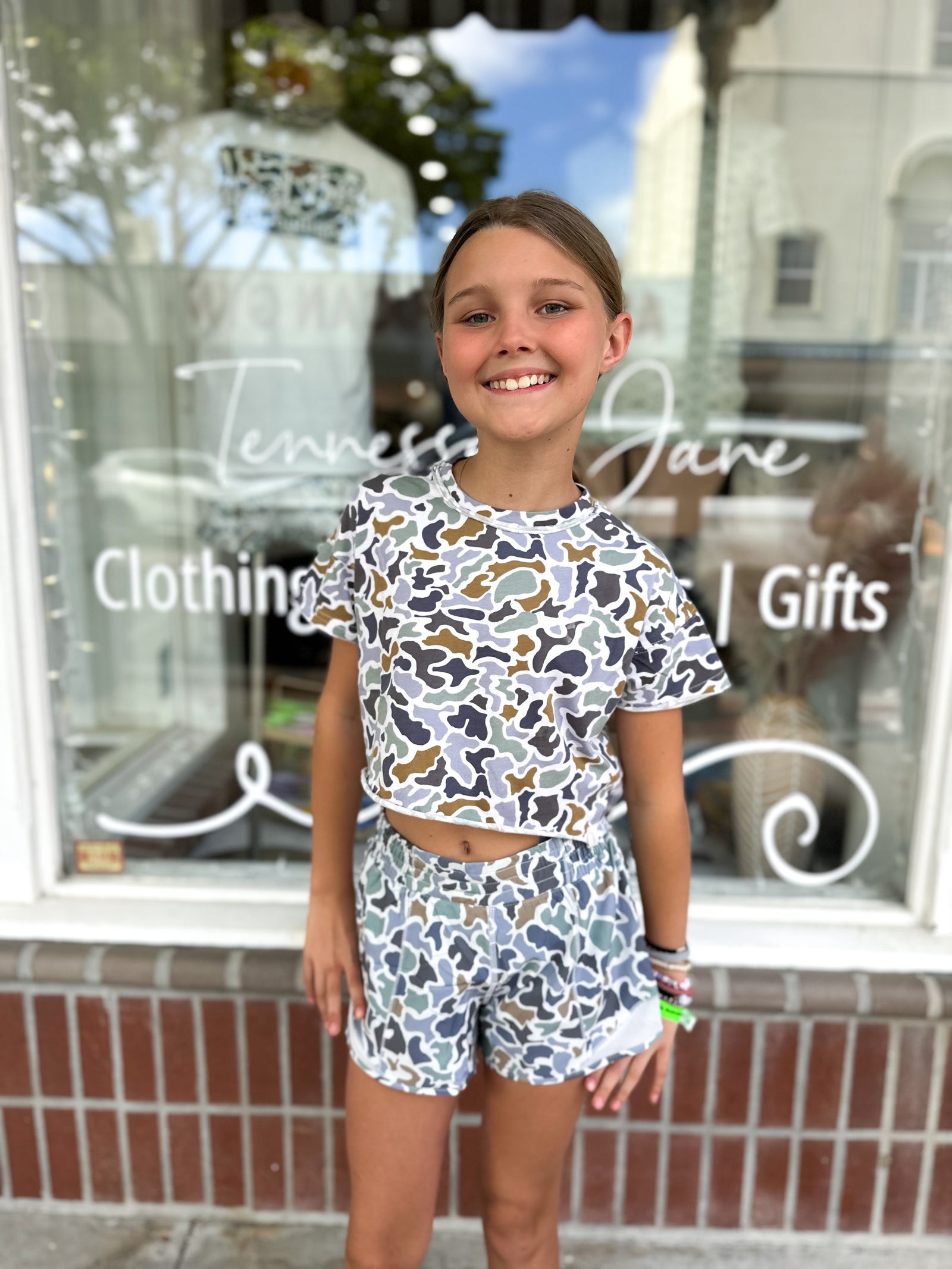 Youth Local Girl Boxy Crop Tee - Localflage Bluff