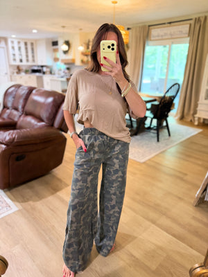 Victoria Washed Camo Jeans
