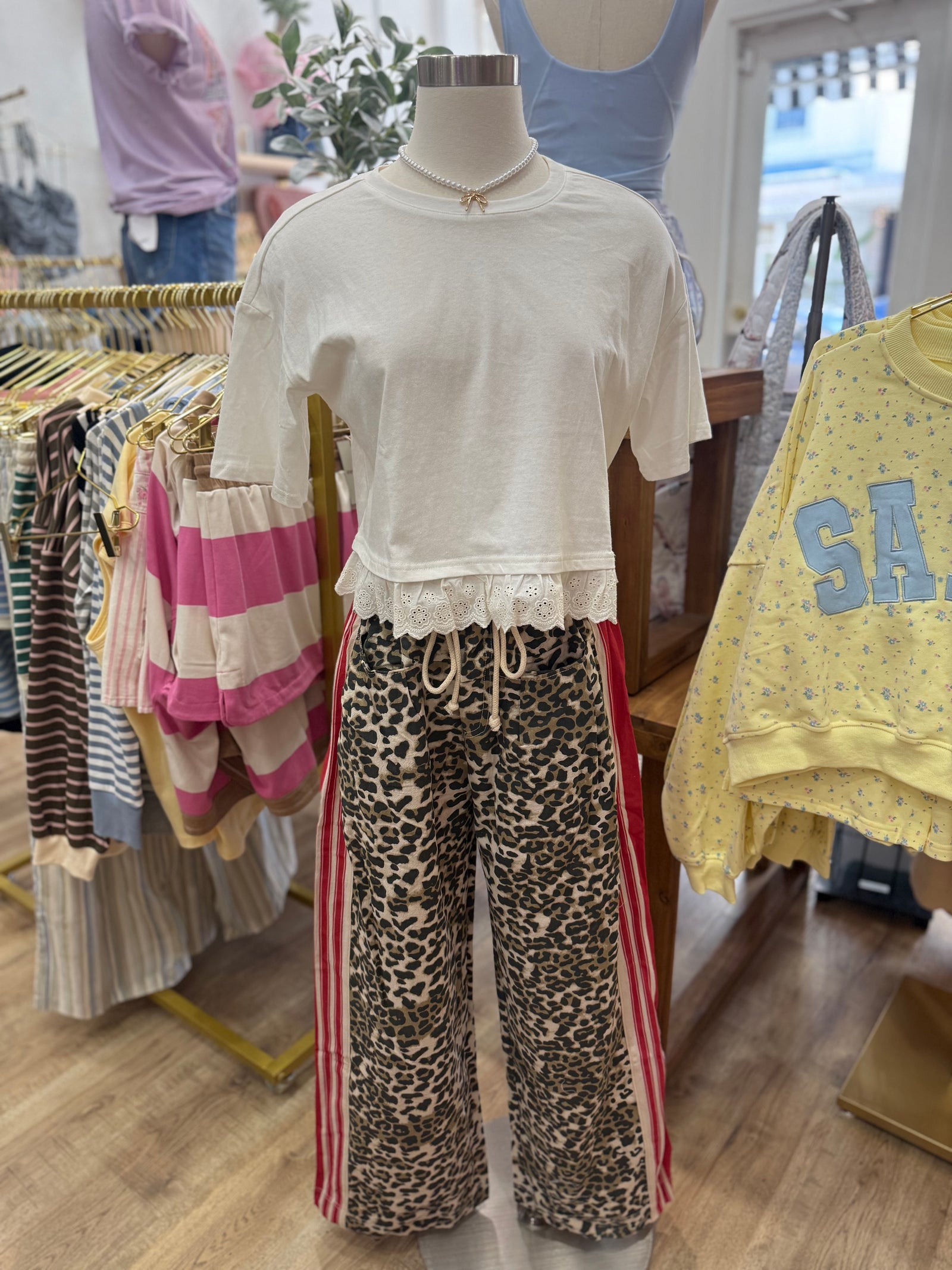 Savanah Linen Blend Leopard Striped Pants