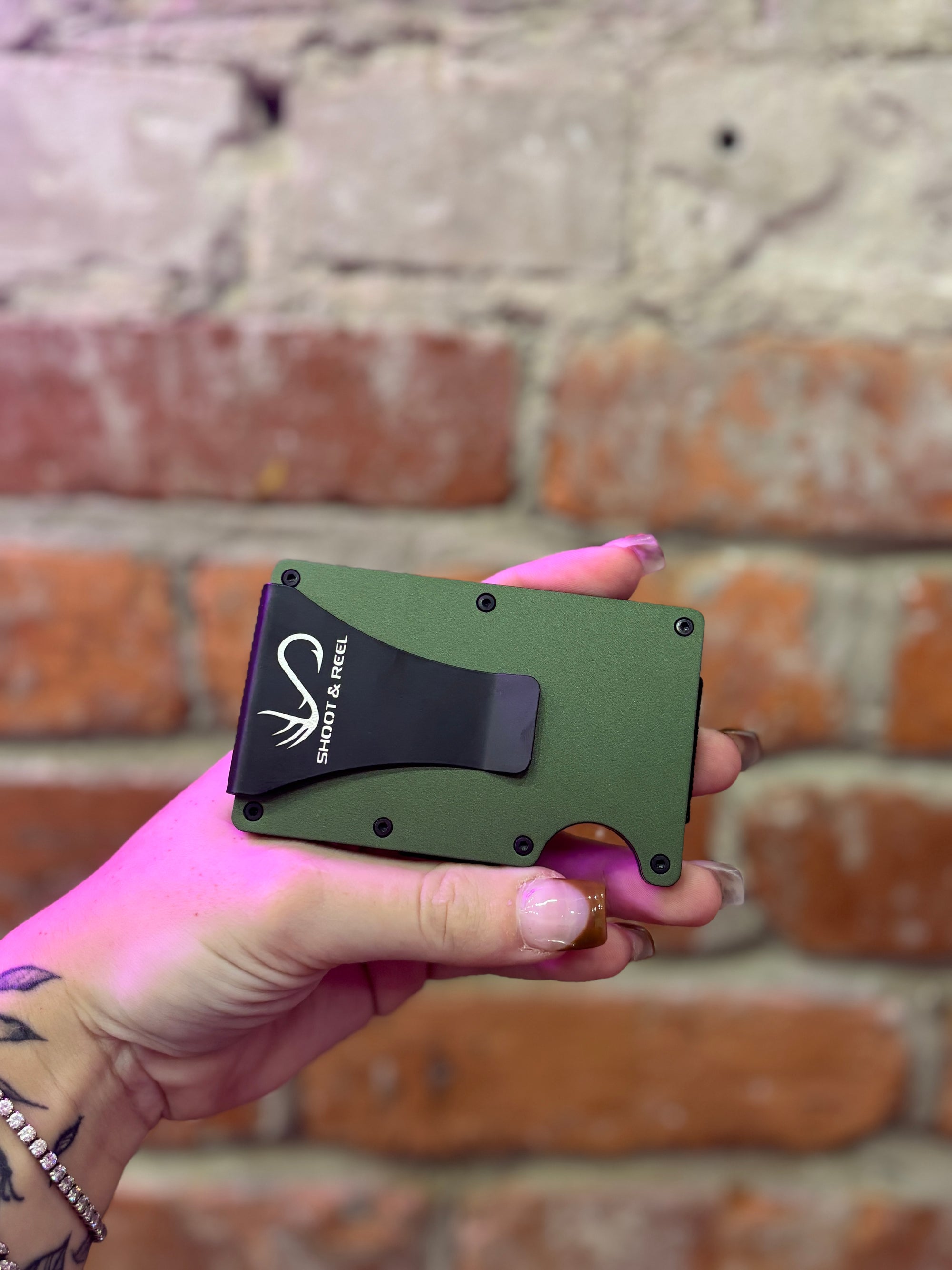 Shoot & Reel Credit Card Wallet- Green Deer Skull