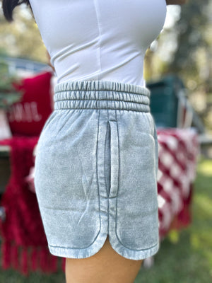 DOORBUSTER - Jeri Acid Washed Shorts - Ash Jade