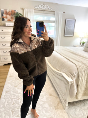 Collins Wilderness Sherpa Jacket