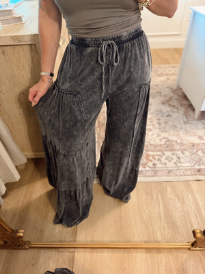 Mason Mineral Washed Tiered Wide Leg Pants - Black