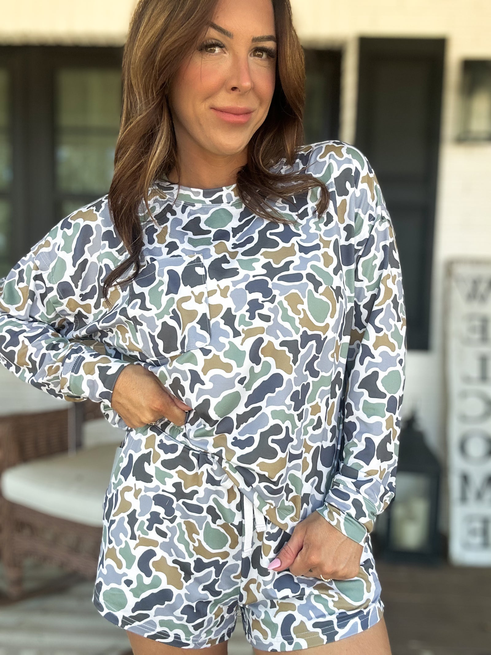 Local Girl Revive 2.0 Shorts - Localflage Bluff