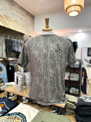 Dirty Marsh Bottomland Camo Backshore Logo