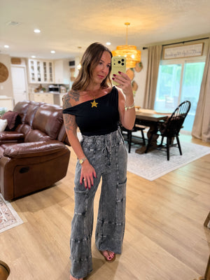 Charlotte Rolled Sleeved Top -Black