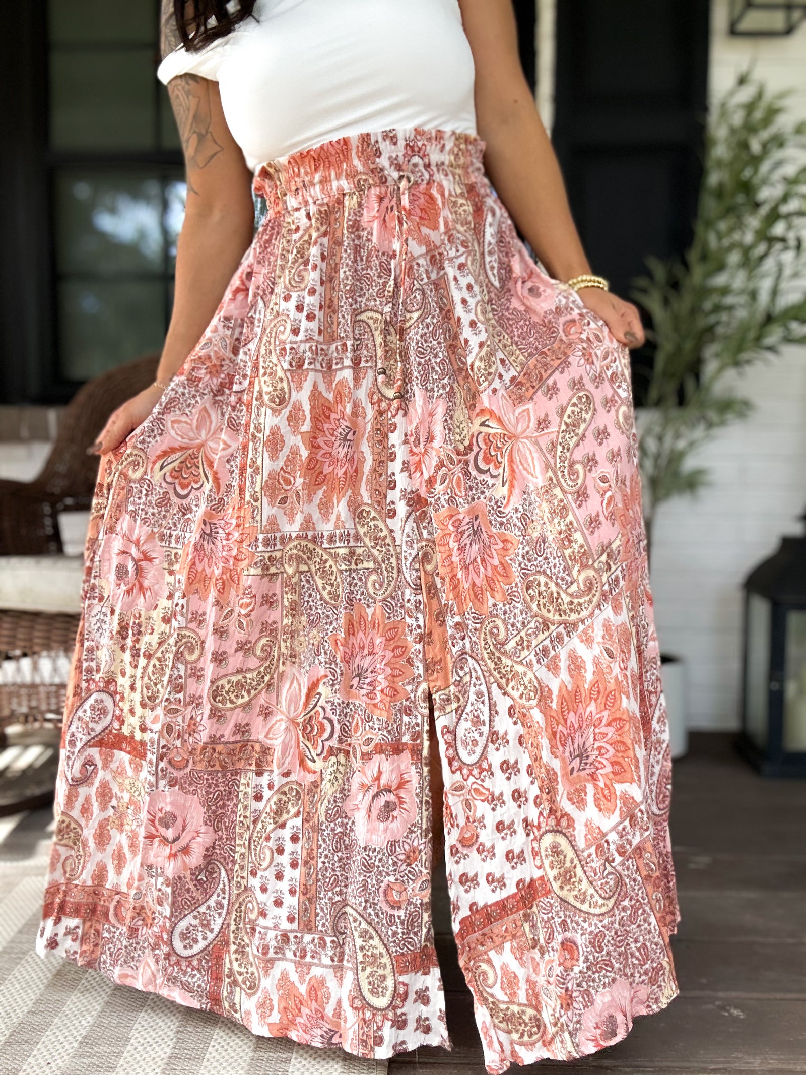 Living Carefree Maxi Skirt -Ivory Pink