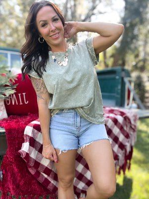 DOORBUSTER - Dani Acid Washed Tee - Light Olive