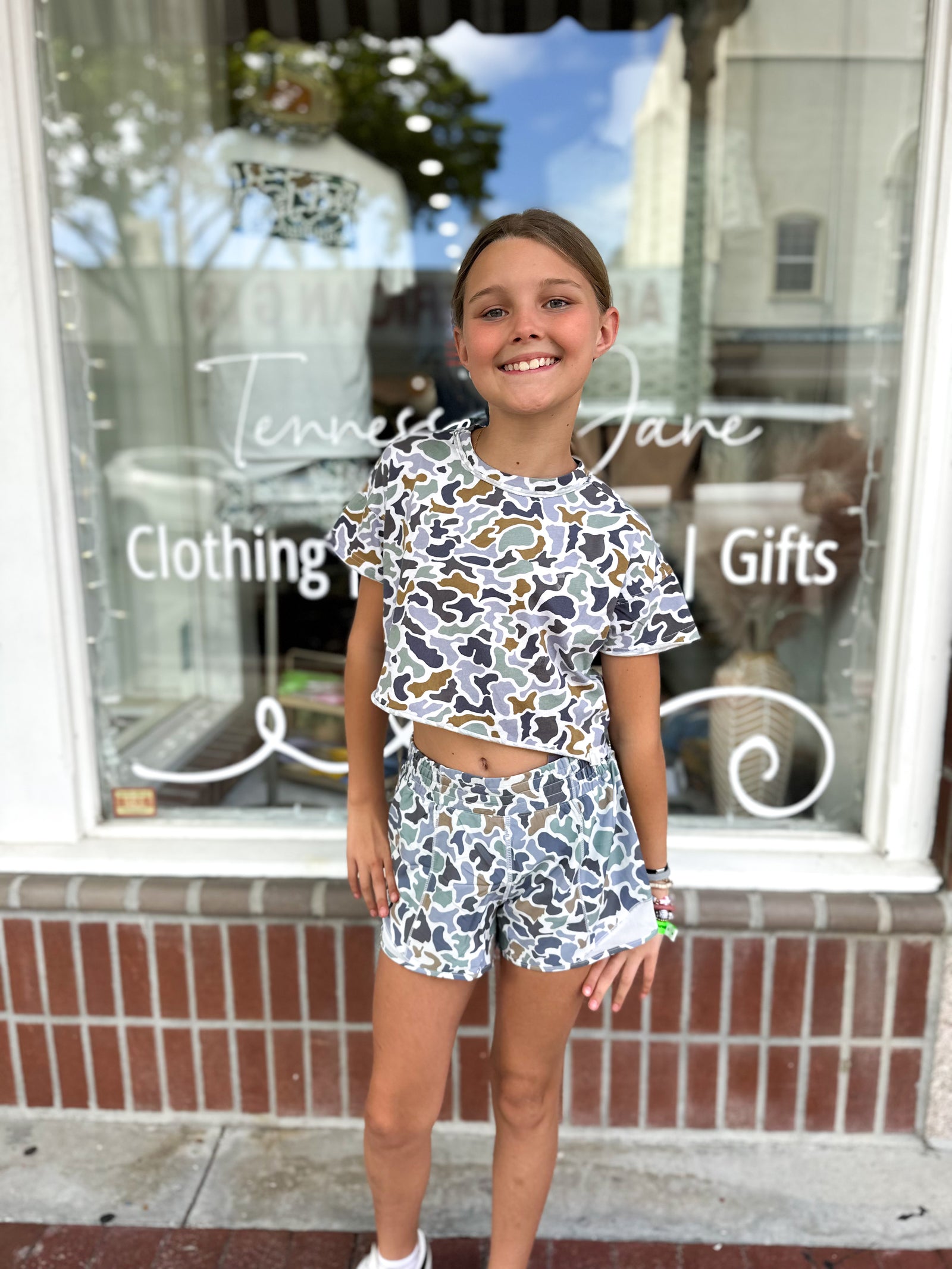Youth Local Girl Boxy Crop Tee - Localflage Bluff