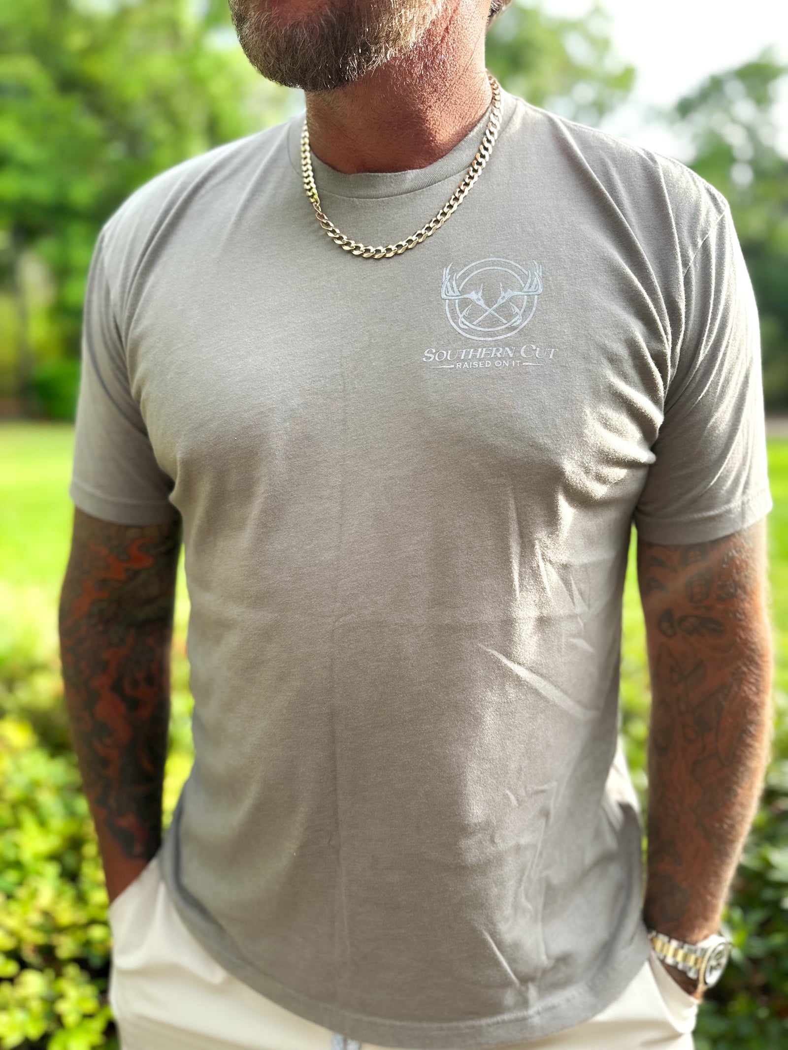 Southern Cut Tee - Gray