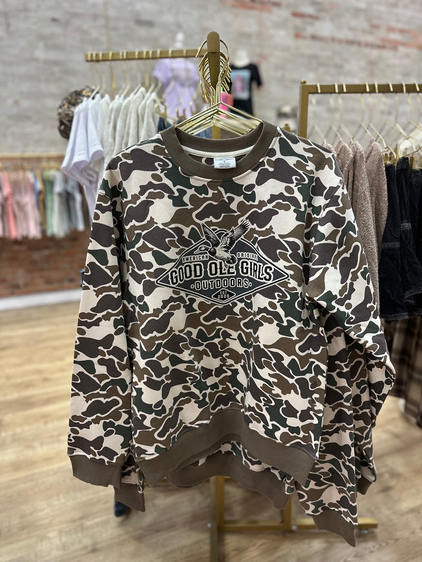 GOG Duck Diamond Crew Neck Pullover