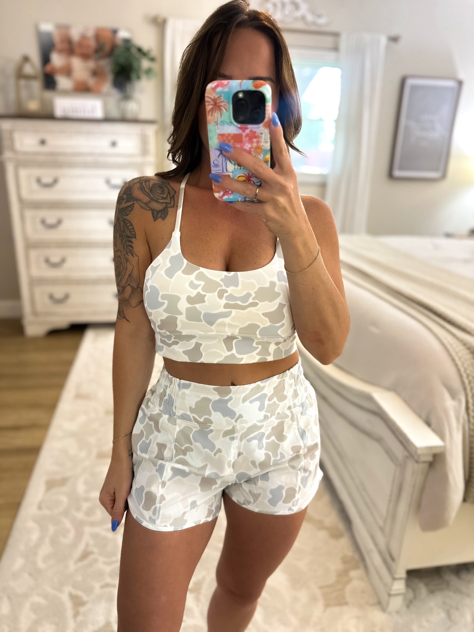 Local Girl Vista Shorts - Saltwater Camo