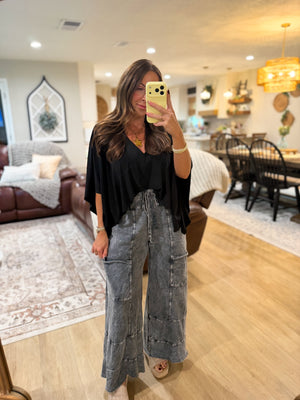 Ava Flowy Vneck Poncho Top - Black