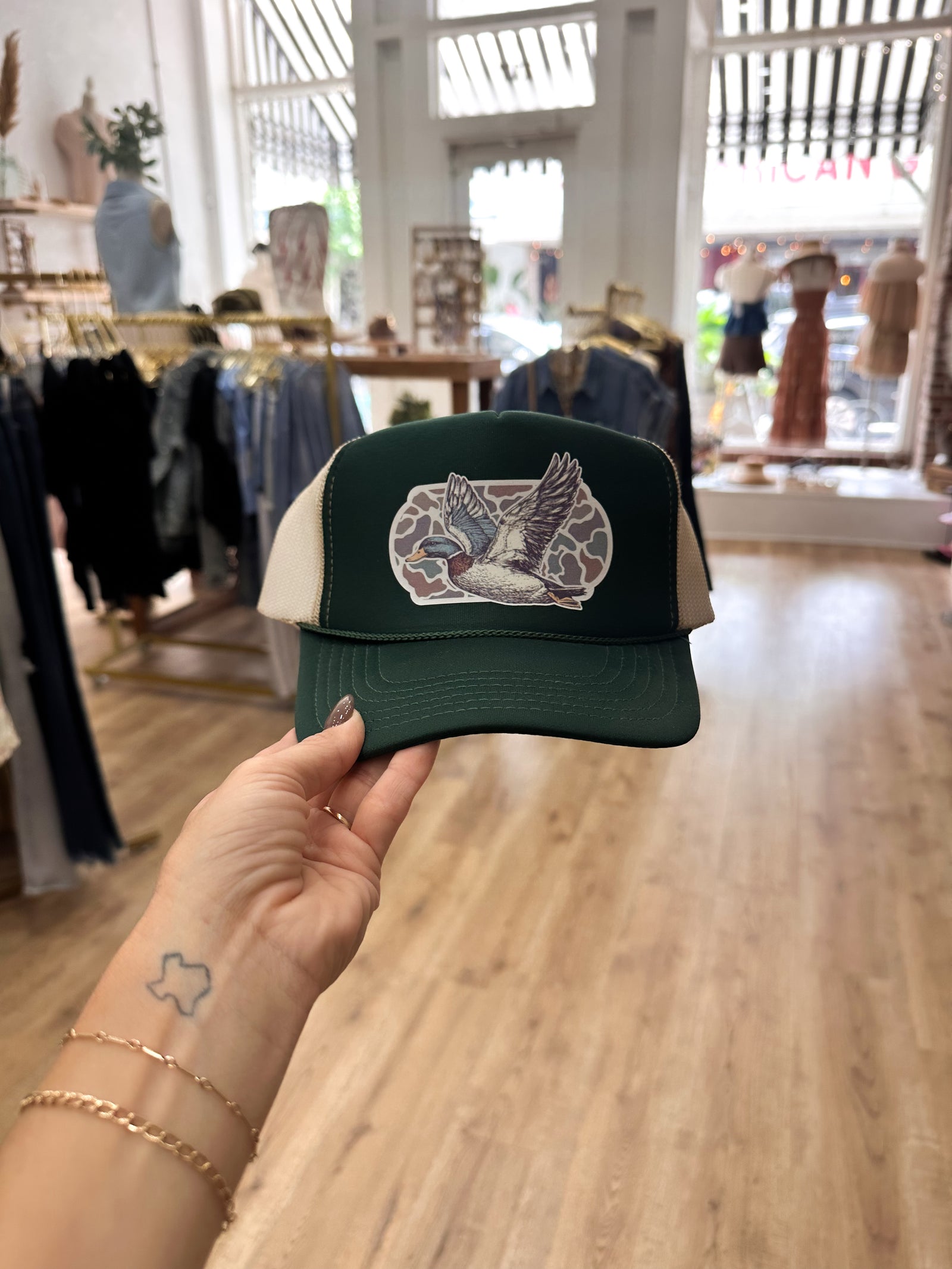 Camo Mallard Trucker Hat - Hunter