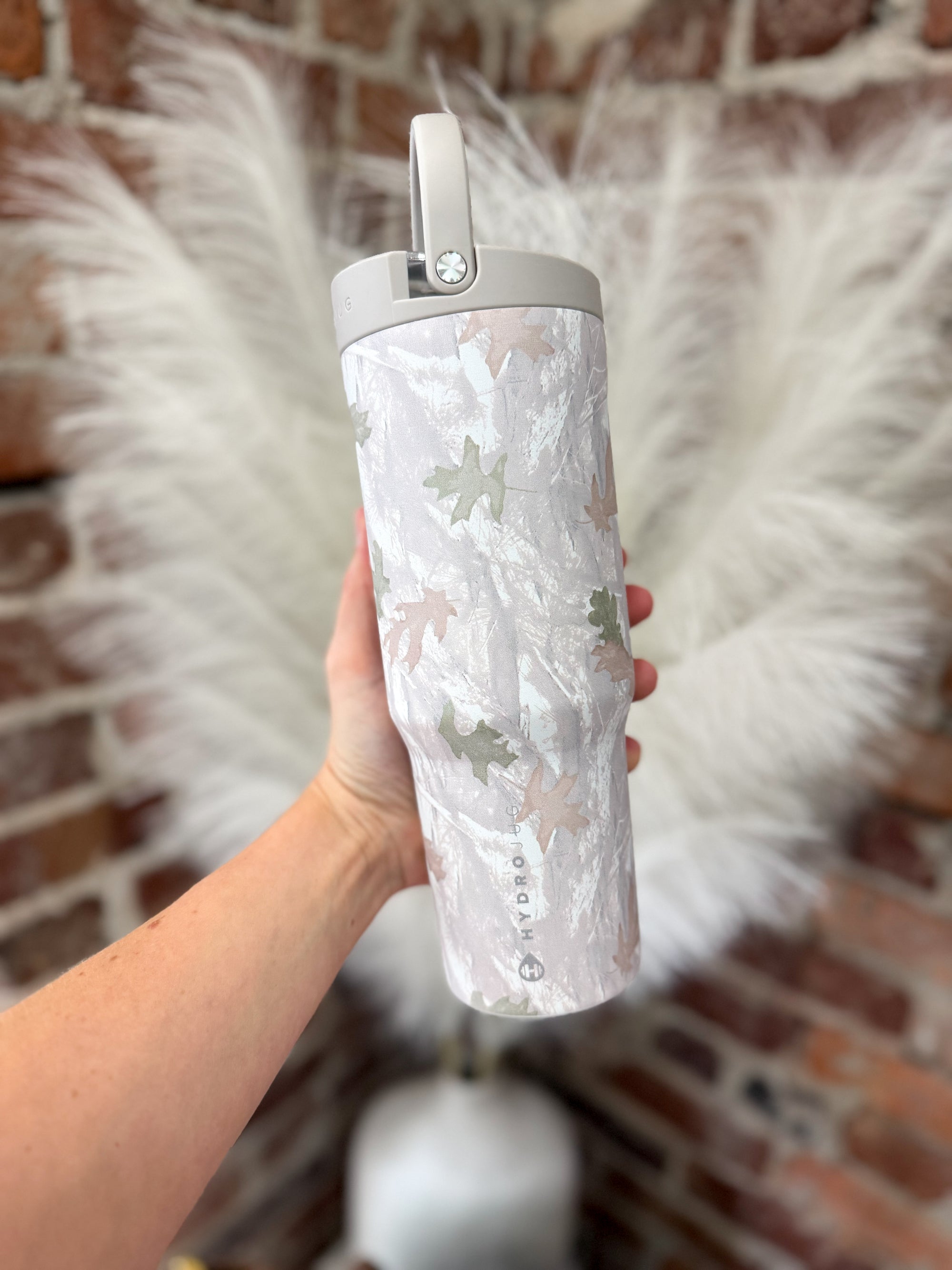 Camo 32 oz Sport Water Bottle: Camouflage