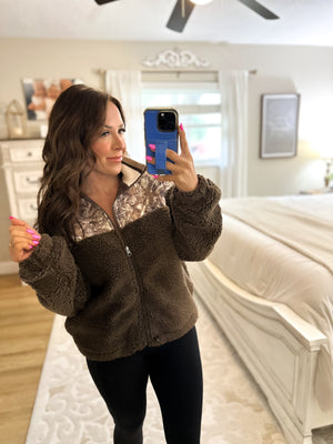 Collins Wilderness Sherpa Jacket