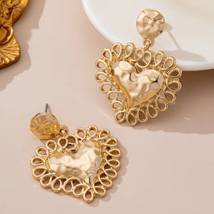 Scalloped Heart Earrings