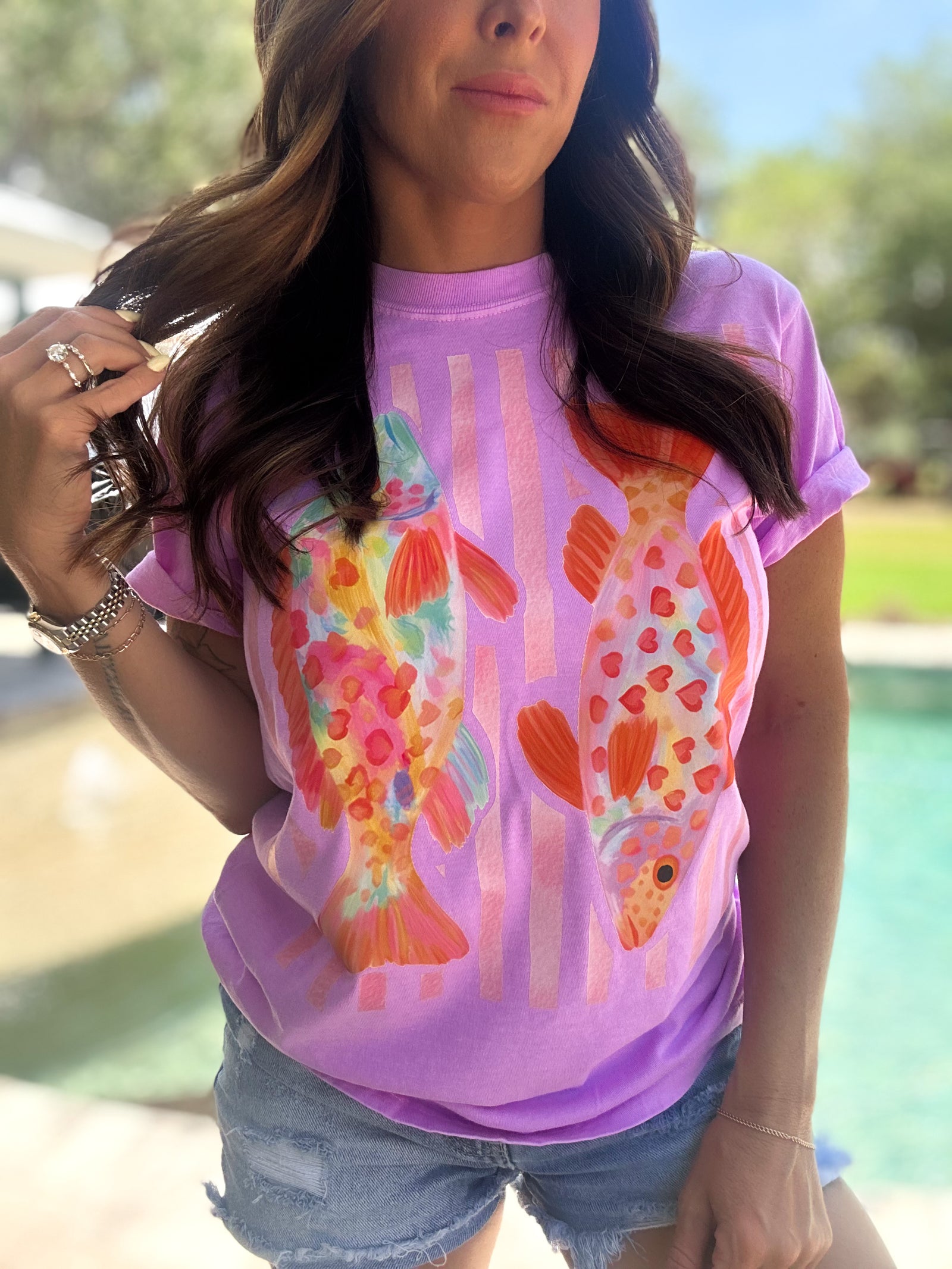 Salty Kisses Comfort Colors Tee - Neon Violet