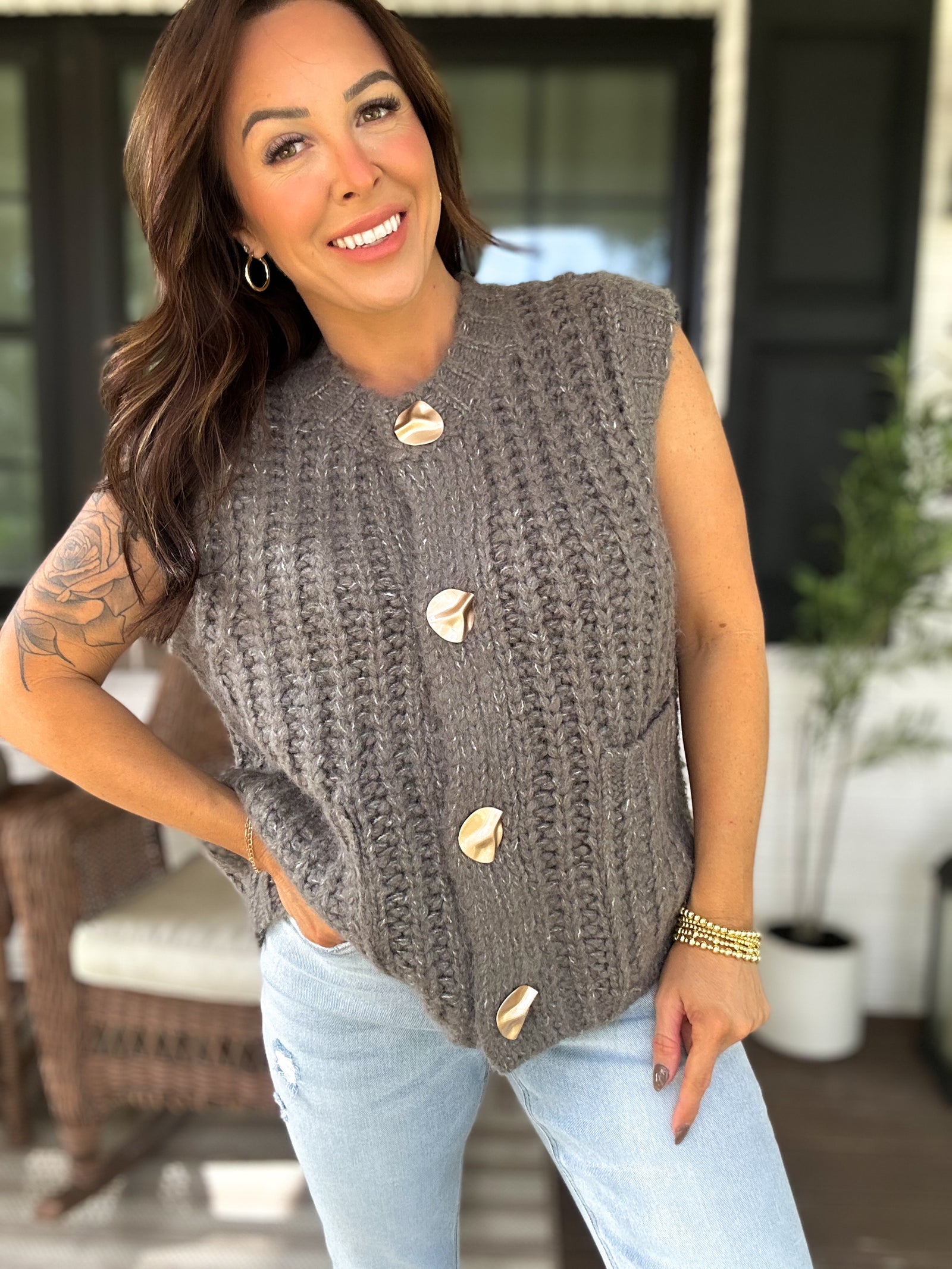 Kailyn Sweater Knit Vest- Olive