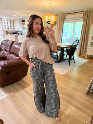 Victoria Washed Camo Jeans