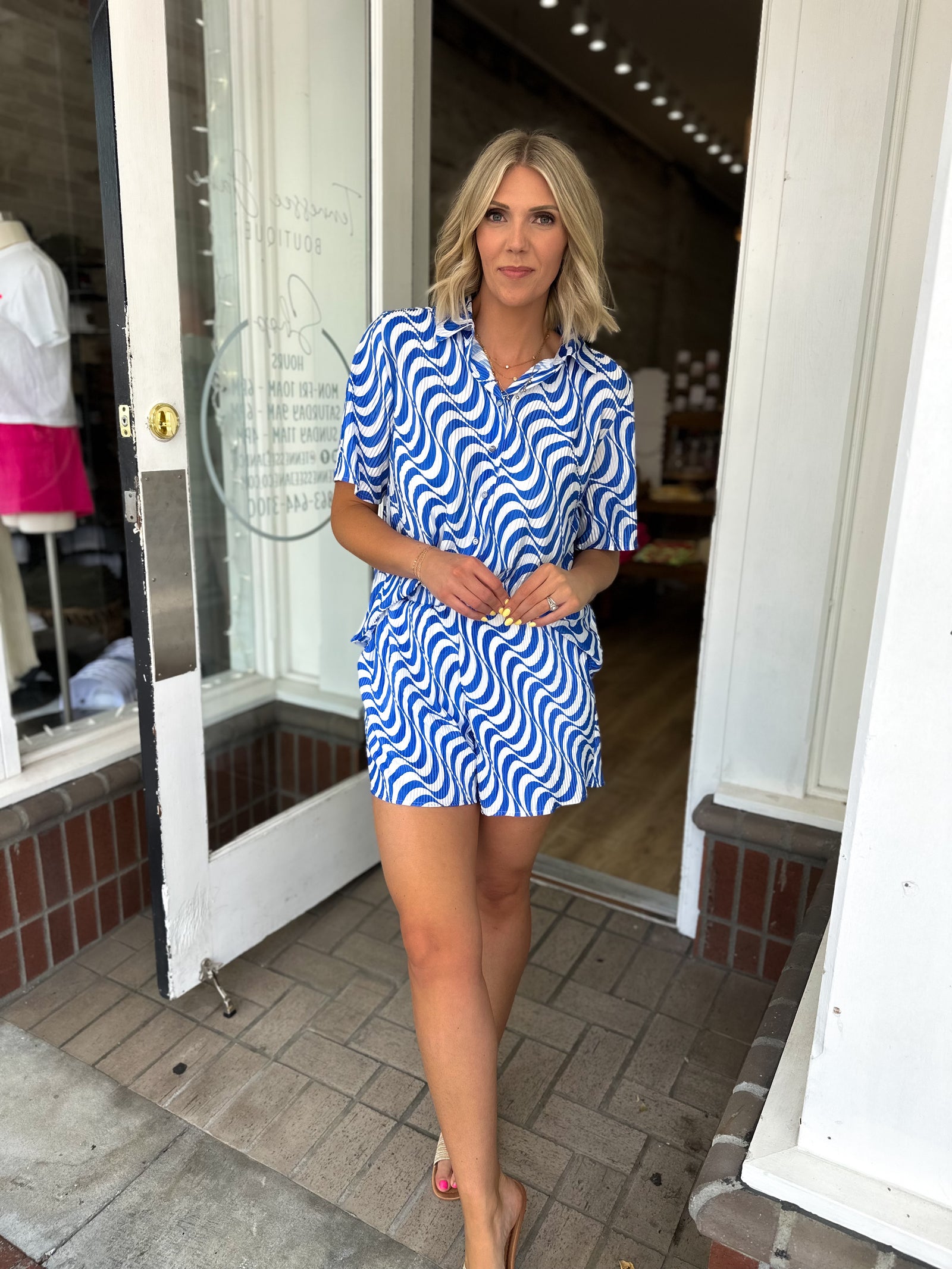 Feeling Groovy Pleated Plisse Button Top