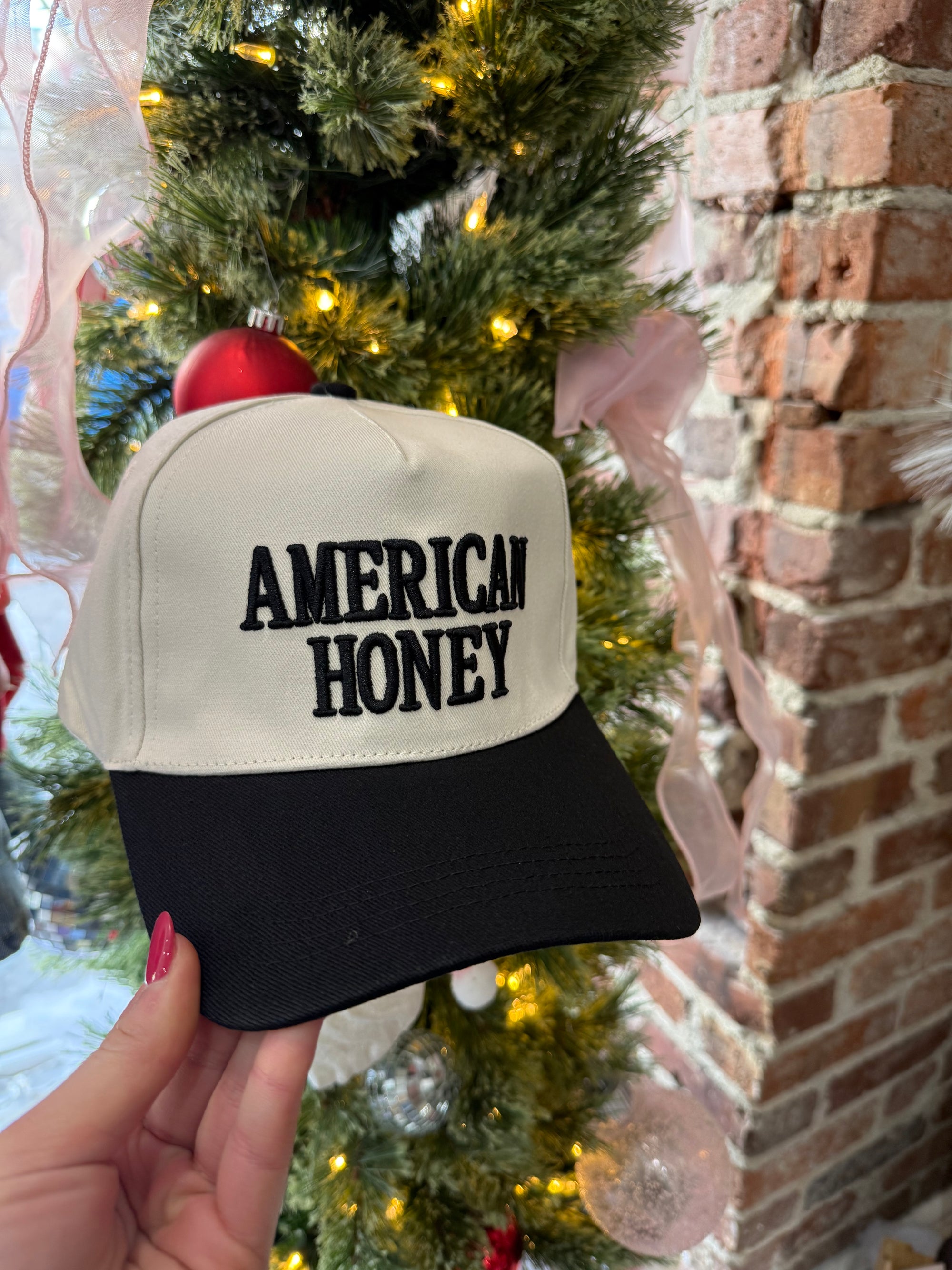 DOORBUSTER - American Honey Hat - Black