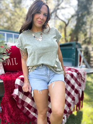 DOORBUSTER - Dani Acid Washed Tee - Light Olive