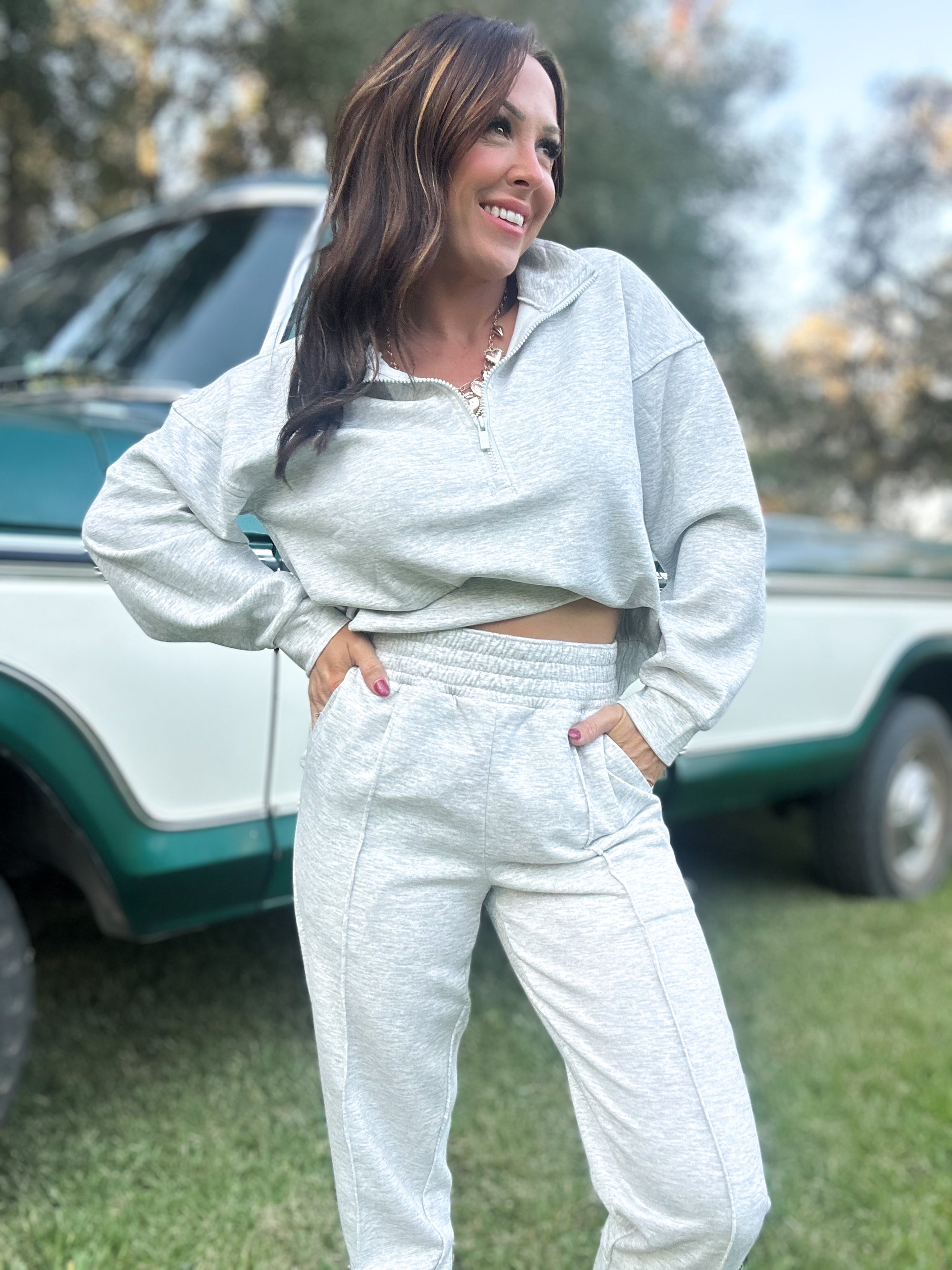 DOORBUSTER - Britt Half Zip Pullover - Gray