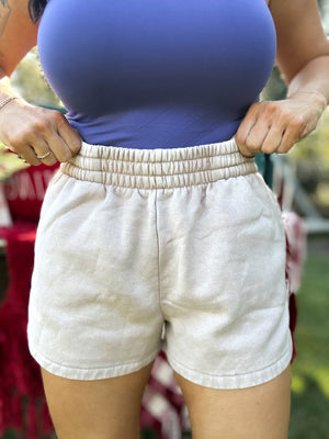 DOORBUSTER - Jeri Acid Washed Shorts - Ash Mocha