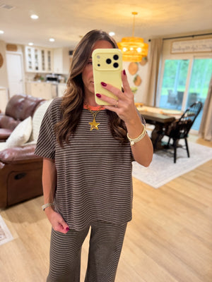 Rose Oversized Striped Contrast Collar Top