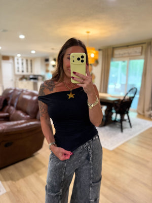 Charlotte Rolled Sleeved Top -Black