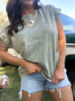 DOORBUSTER - Dani Acid Washed Tee - Light Olive