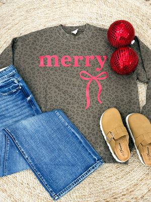 Merry Leopard Pullover