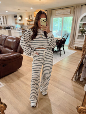 Banks Striped Double Layered Wide Leg Pants
