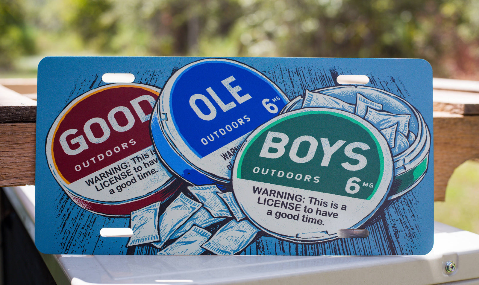 Buzzin' License Plate