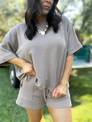 DOORBUSTER - Ali Ribbed Tee - Mocha