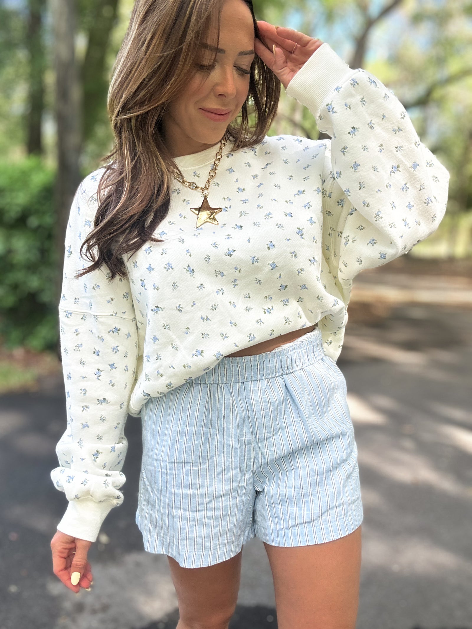 Leigha Long Sleeve Floral Pullover