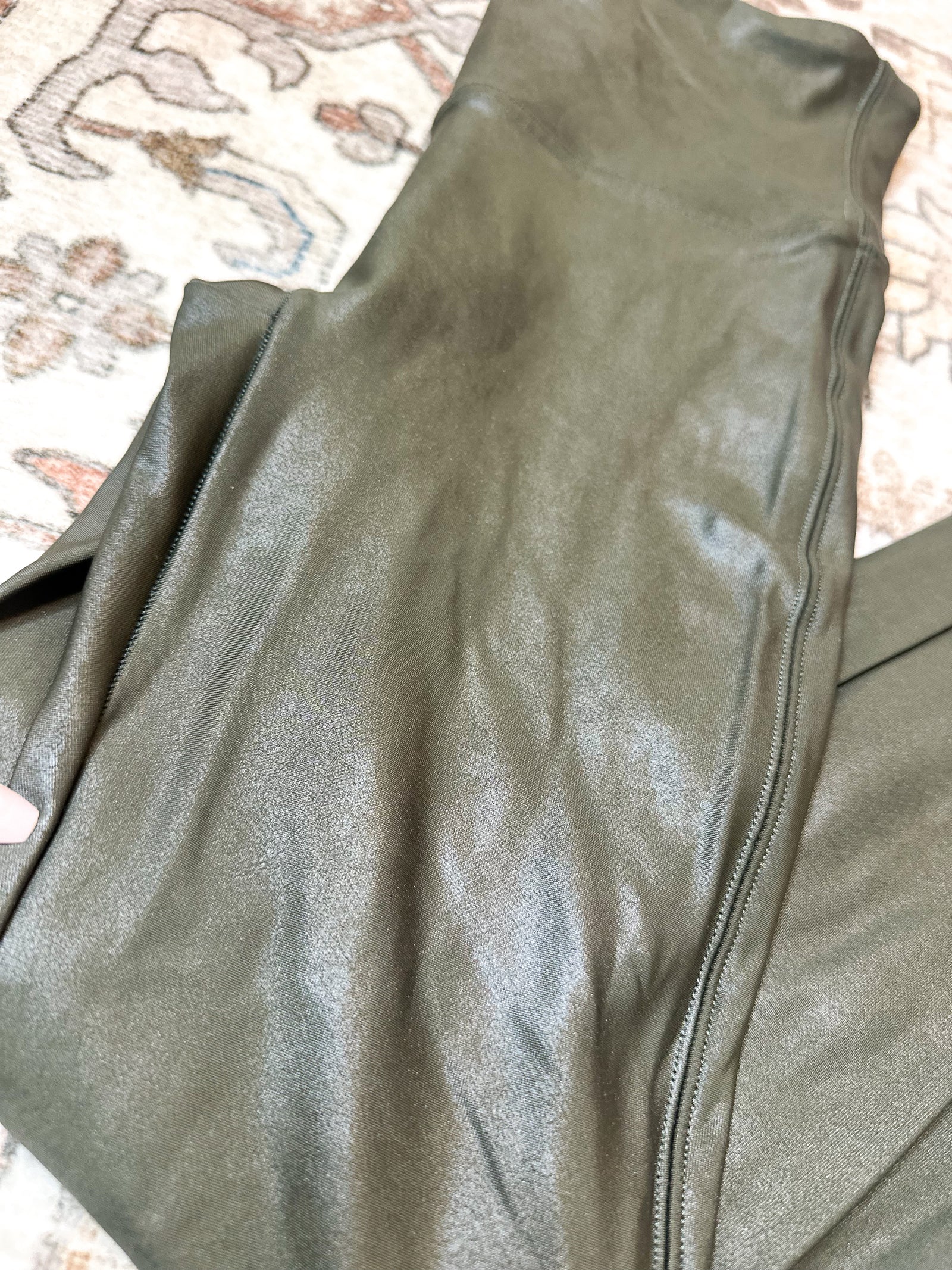 Spanx Faux Leather Leggings - Size Medium