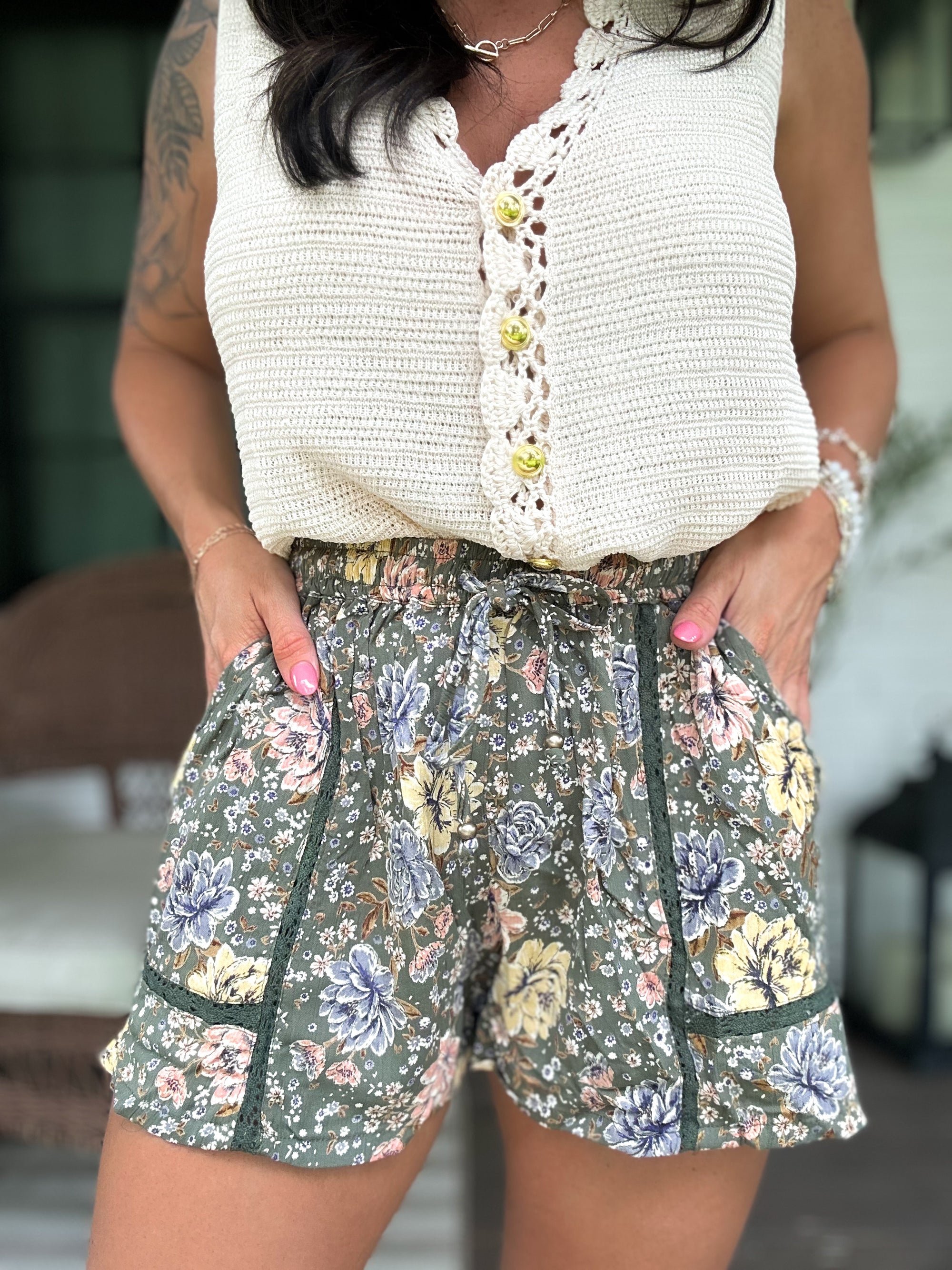 Lettie Floral Print Flowy Shorts