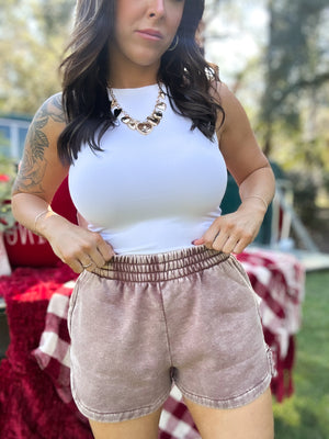 DOORBUSTER - Jeri Acid Washed Shorts - Mocha