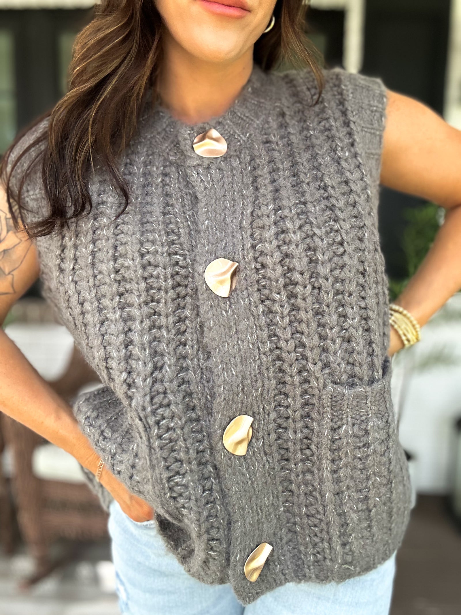 Kailyn Sweater Knit Vest- Olive